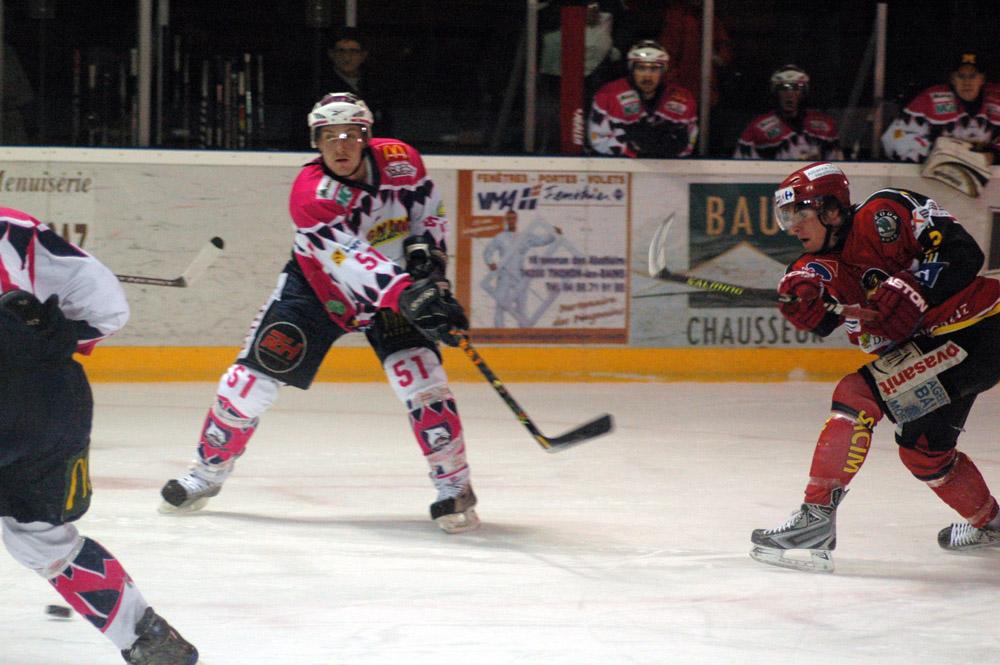 Morzine-Avoriaz 3 - 2 Epinal 