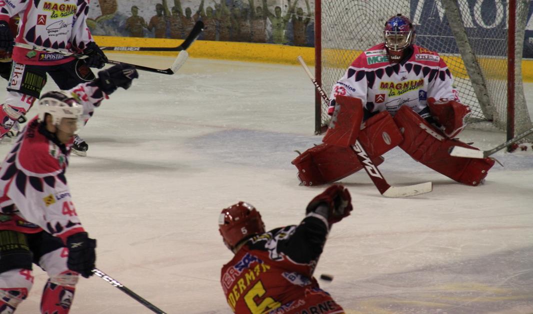 Morzine-Avoriaz 3 - 2 Epinal 
