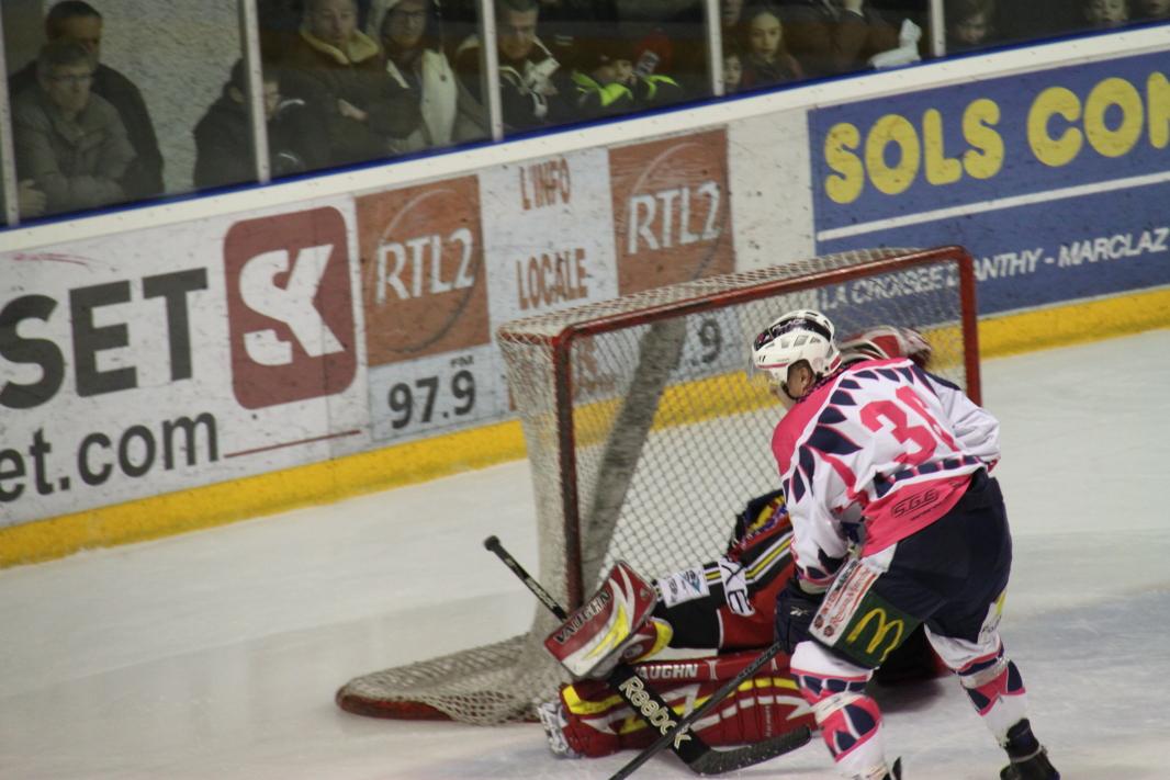 Morzine-Avoriaz 3 - 2 Epinal 