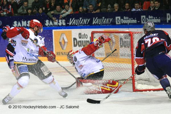 Grenoble  8 - 2 Morzine-Avoriaz