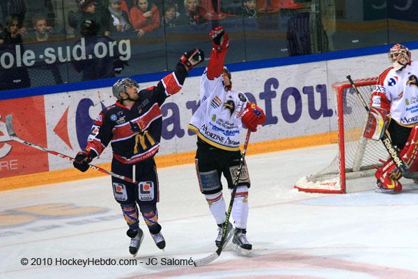 Grenoble  8 - 2 Morzine-Avoriaz