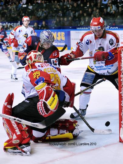 Grenoble  8 - 2 Morzine-Avoriaz