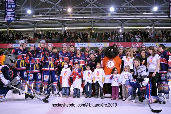 Grenoble  8 - 2 Morzine-Avoriaz
