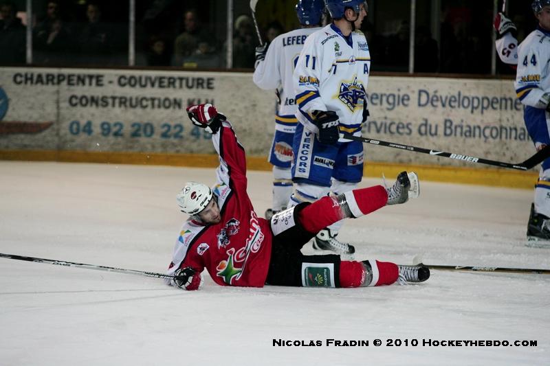 Briançon  5 - 4 Villard-de-Lans