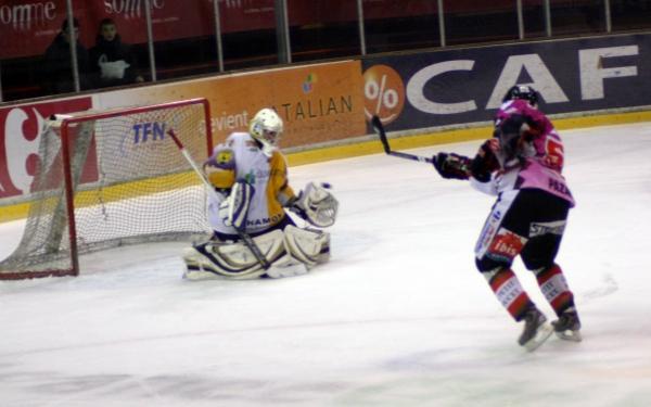 Amiens  6 - 1 Chamonix 