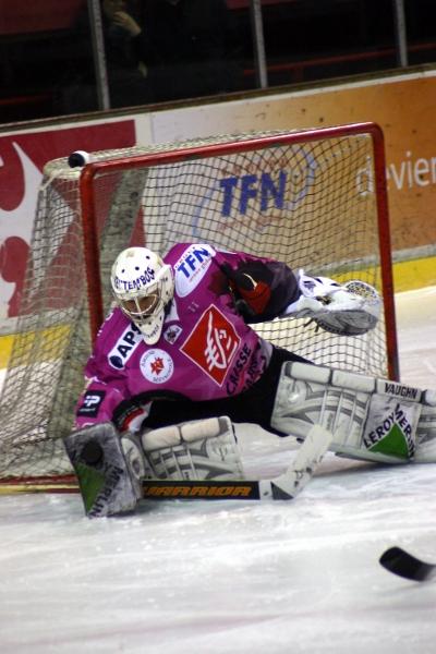Amiens  6 - 1 Chamonix 