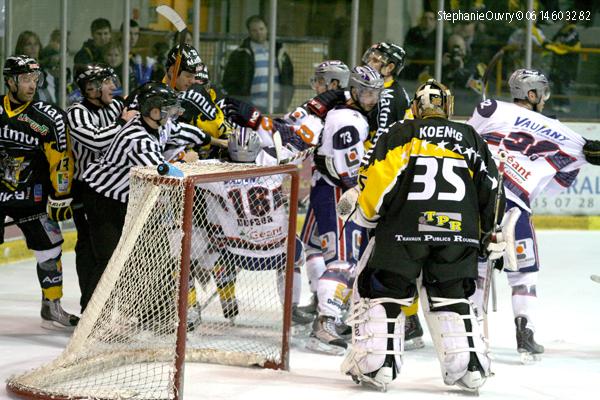 Rouen 5 - 3 Grenoble 