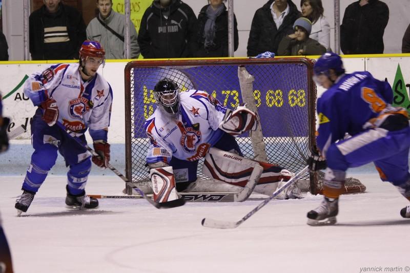 Clermont-Ferrand 3 - 8 Lyon