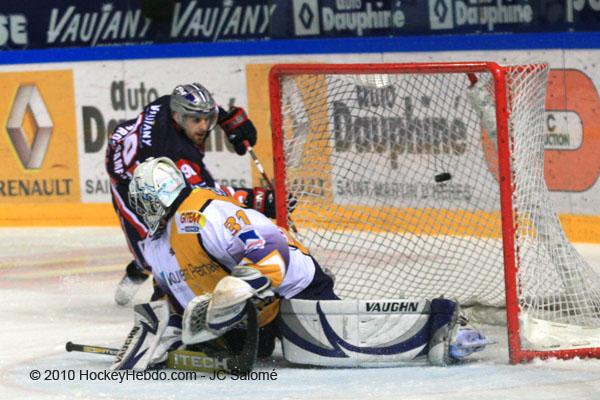 Grenoble  5 - 2 Chamonix 