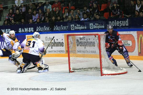 Grenoble  5 - 2 Chamonix 