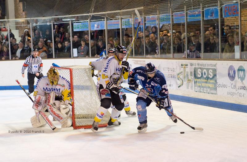 Angers  2 - 3 Rouen