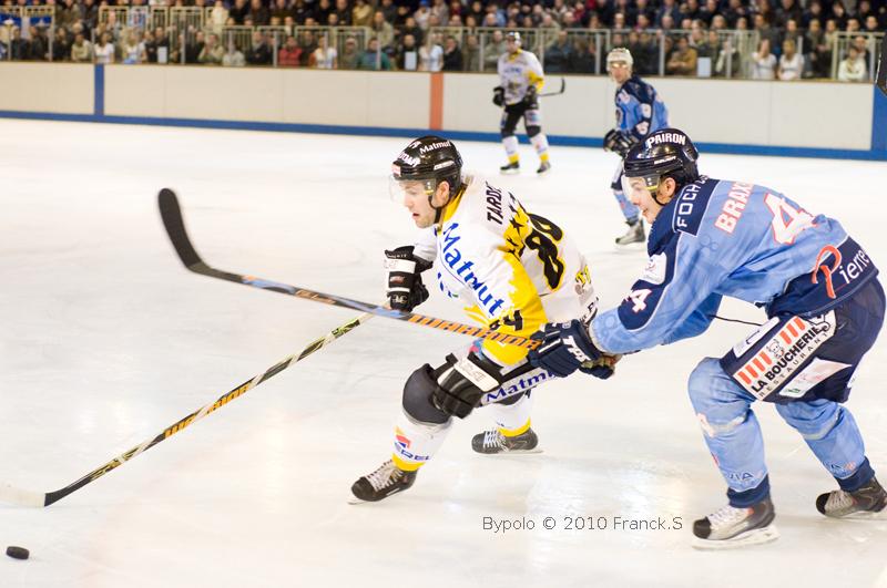 Angers  2 - 3 Rouen