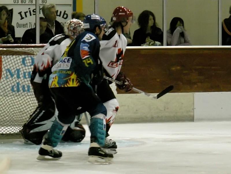 Amical : Dijon - Neuilly   — Reportage