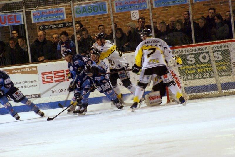 Angers  2 - 3 Rouen