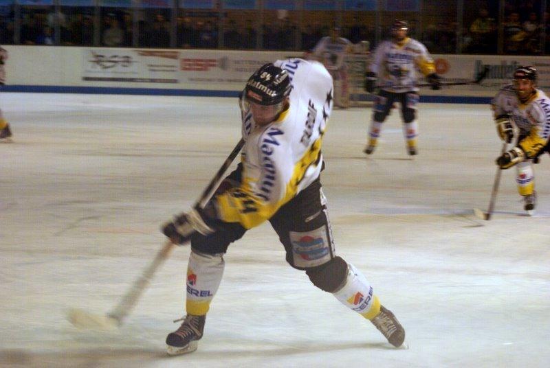 Angers  2 - 3 Rouen