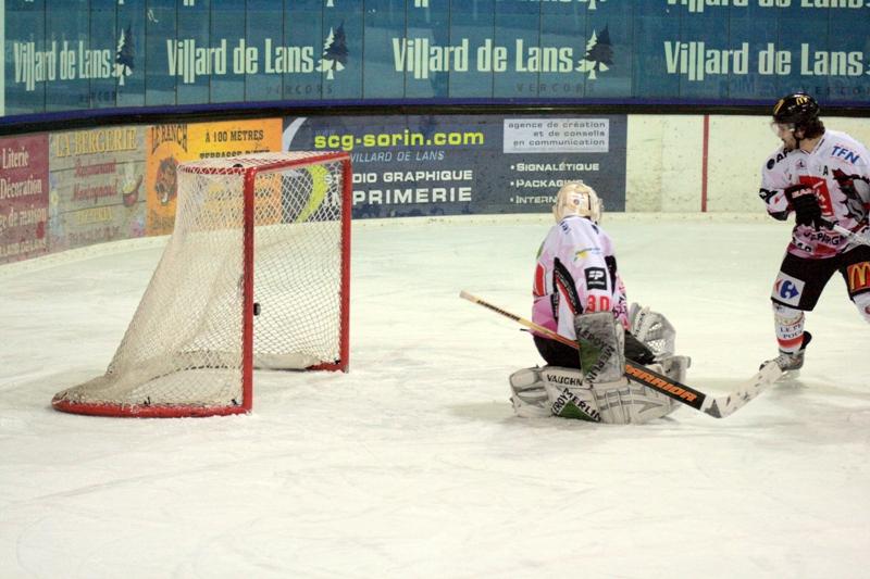 Villard-de-Lans 7 - 0 Amiens 