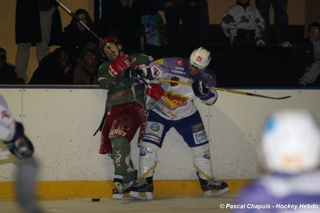 Cergy-Pontoise 3 - 7 Avignon