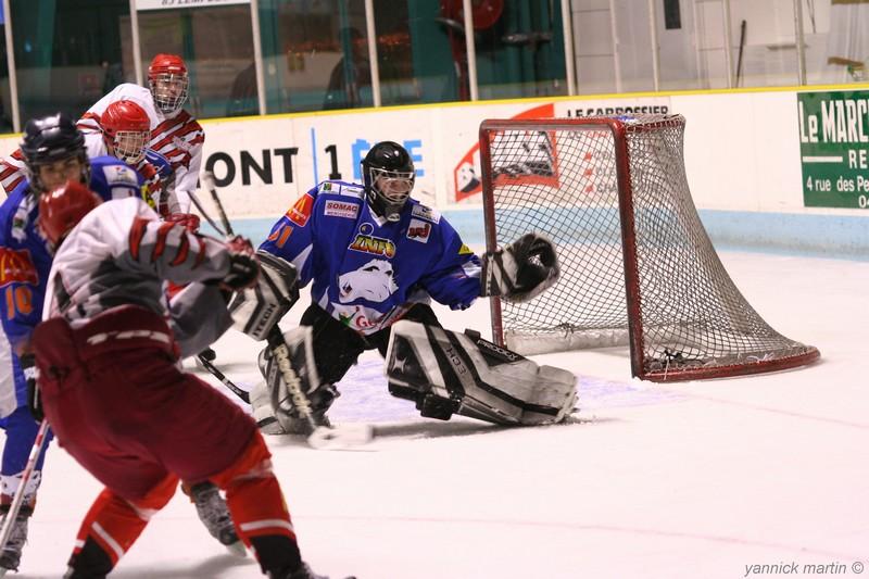 Clermont-Ferrand 2 - 4 Cholet 