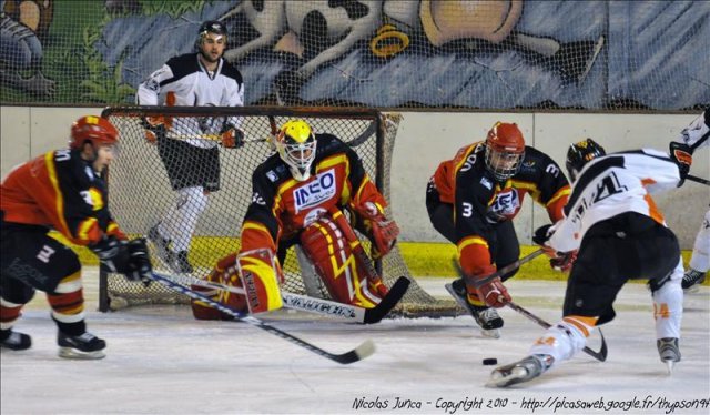 Photo hockey match Meudon - Tours  le 06/03/2010