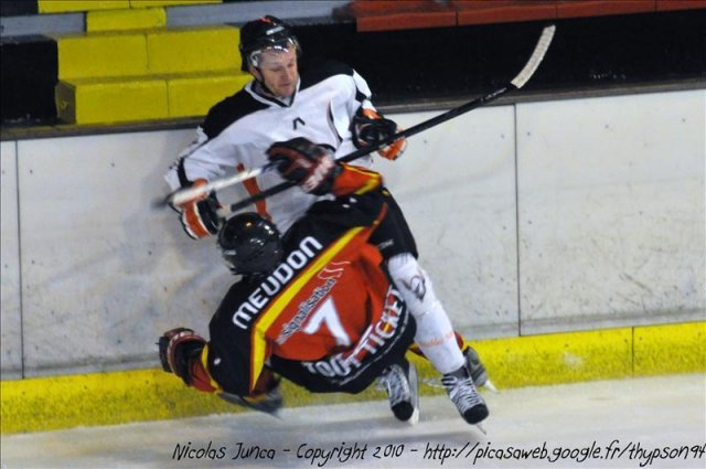 Photo hockey match Meudon - Tours  le 06/03/2010
