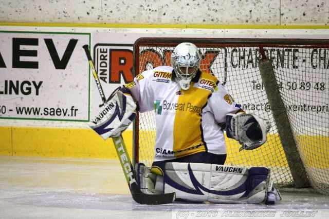 Chamonix  6 - 4 Dijon 