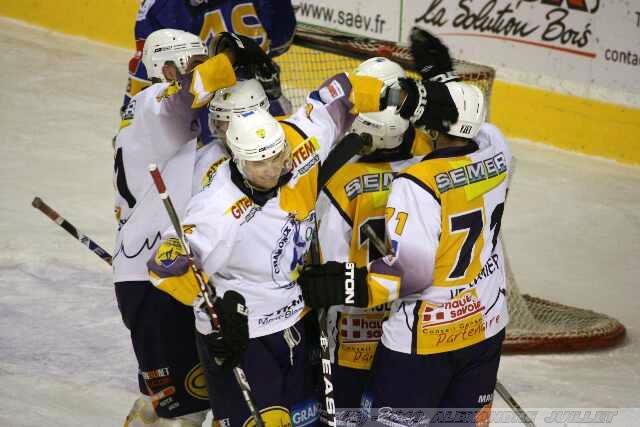 Chamonix  6 - 4 Dijon 