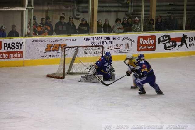 Chamonix  6 - 4 Dijon 