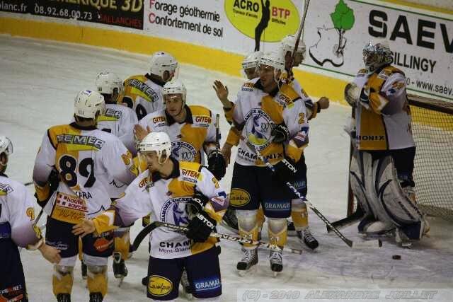 Chamonix  6 - 4 Dijon 