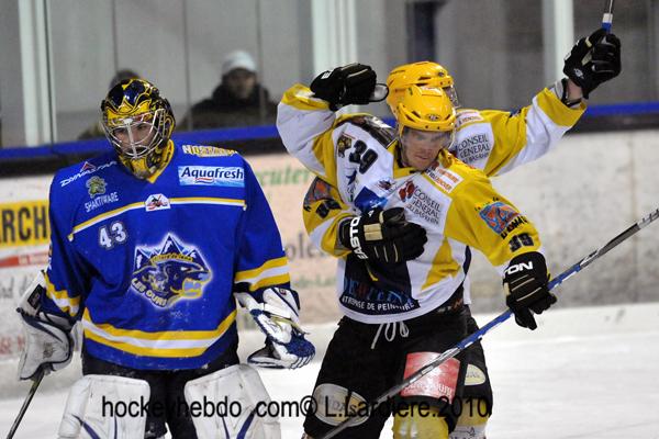 Villard-de-Lans 2 - 3 Strasbourg 