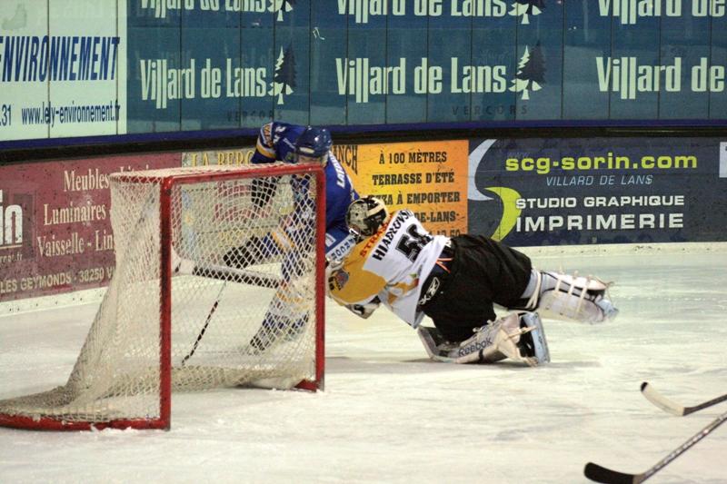 Villard-de-Lans 2 - 3 Strasbourg 