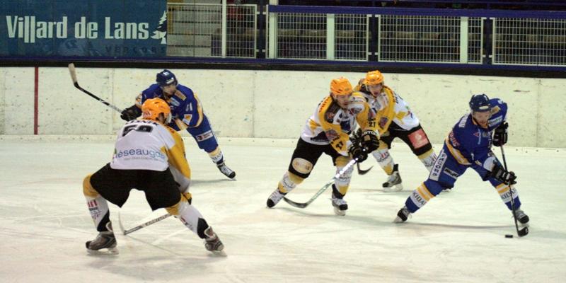 Villard-de-Lans 2 - 3 Strasbourg 