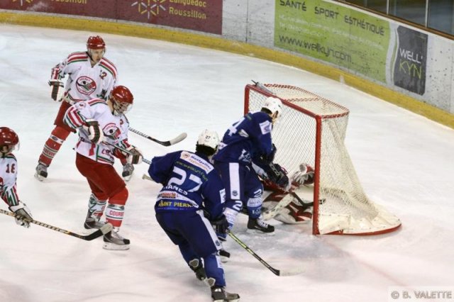 Photo hockey match Montpellier  - Courbevoie  le 06/03/2010