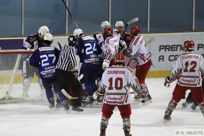 Montpellier  7 - 6 Courbevoie 