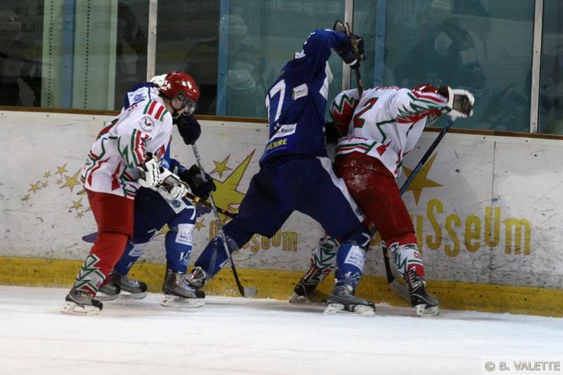 Montpellier  7 - 6 Courbevoie 