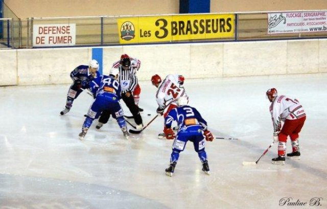 Photo hockey match Reims* - Courbevoie  le 13/03/2010
