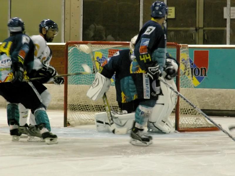 Dijon  4 - 1 Mont-Blanc