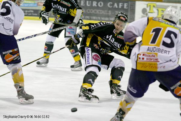 Rouen 8 - 4 Chamonix 