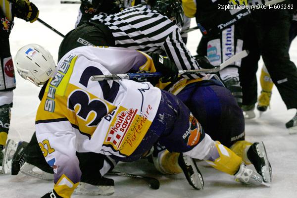 Rouen 8 - 4 Chamonix 