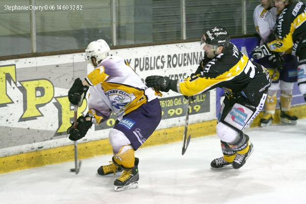Rouen 8 - 4 Chamonix 