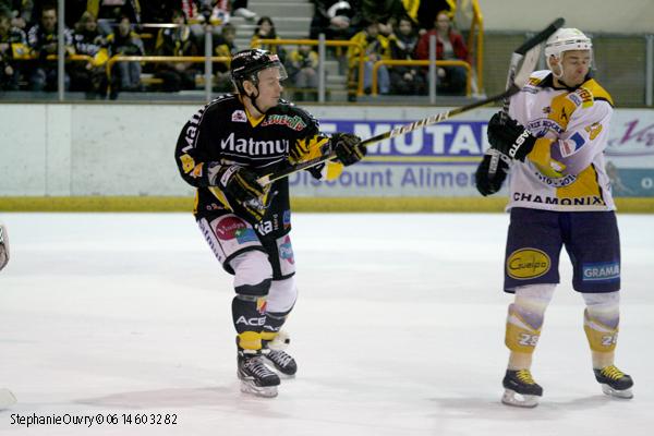 Rouen 8 - 4 Chamonix 