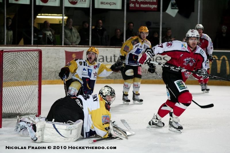 Briançon  5 - 3 Strasbourg 