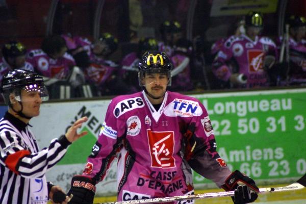 Amiens  5 - 3 Grenoble 
