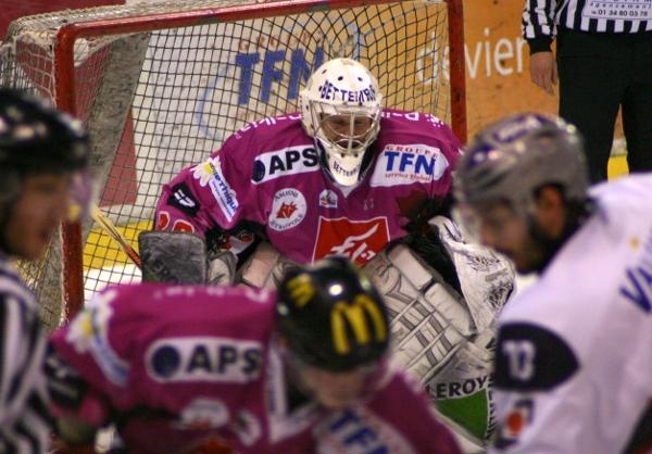 Amiens  5 - 3 Grenoble 