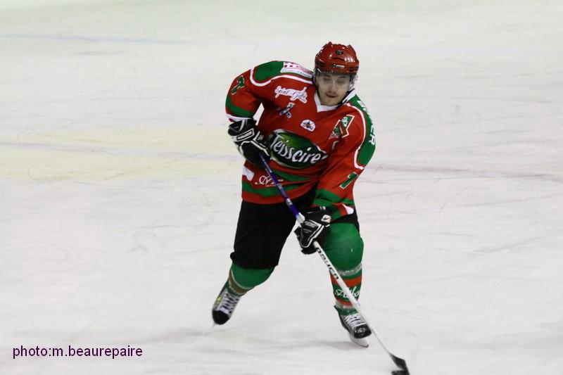 Mont-Blanc 4 - 2 Neuilly/Marne