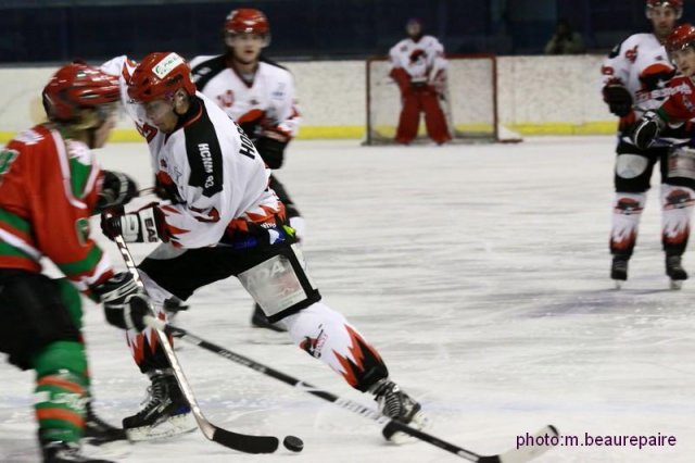 Photo hockey match Mont-Blanc - Neuilly/Marne le 19/03/2010