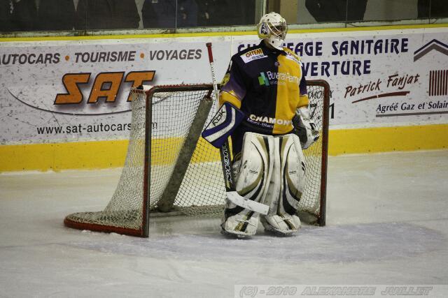 Chamonix  3 - 6 Rouen