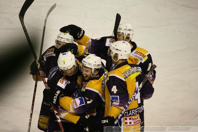 Chamonix  3 - 6 Rouen