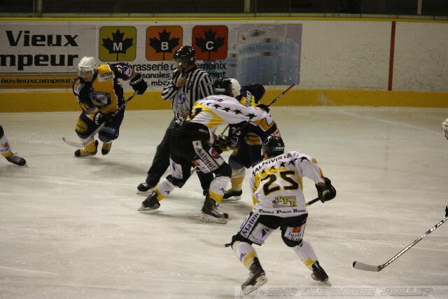 Chamonix  3 - 6 Rouen