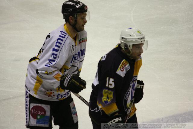 Chamonix  3 - 6 Rouen