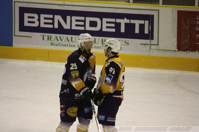 Chamonix  3 - 6 Rouen
